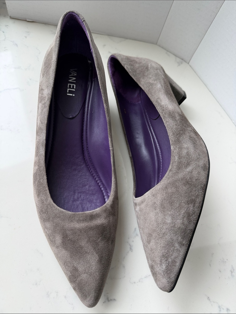 Vaneli Women's Gray Suede Pointed-Toe Low Heel Pumps size 10 NWOT - Picture 7 of 7